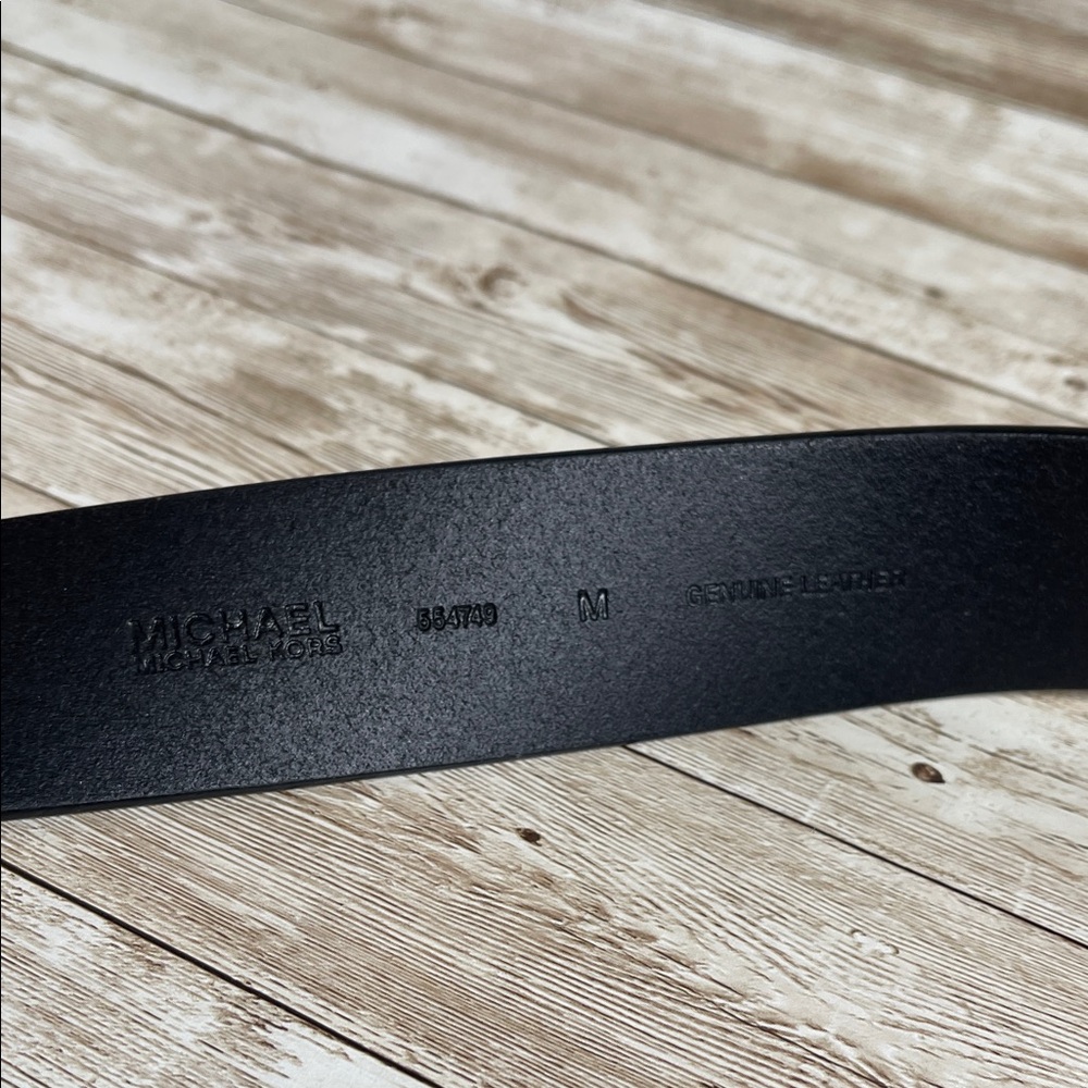Michael Kors Black Leather Belt with Silver Logo‎ Buckle Retails $58 NWT - Picture 4 of 4
